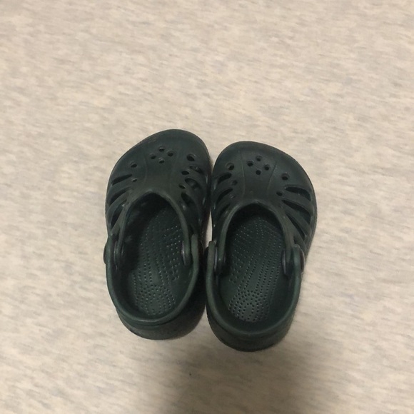 Holey Soles Infant/Toddler Crocs | 4-5 | EEUC - Picture 4 of 8